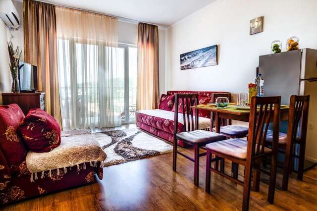 Апартаменты Peaceful Olive Bay Apartment Утьеха-24